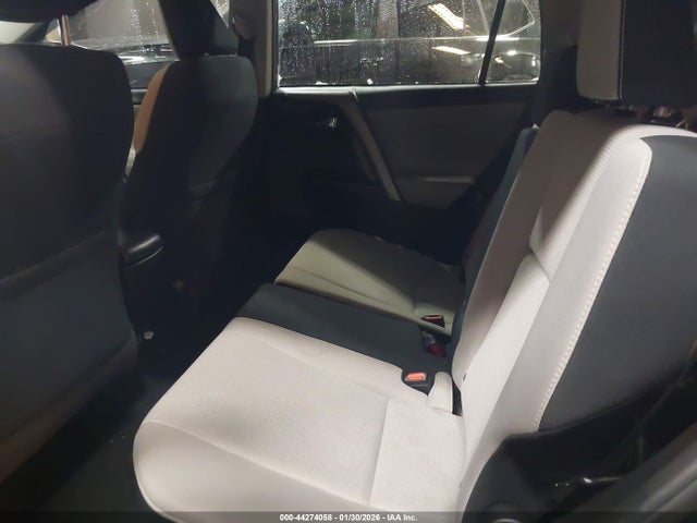 Aukcja sprzedaży 2018 Toyota Rav4 Xle, vin: 2T3RFREV4JW754496, numer aukcji: 44274058
