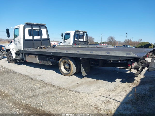 44274069 :رقم المزاد ، 5PVNJ8JP6C4S50627 vin ، 2012 Hino 268 مزاد بيع