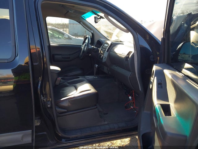 2011 NISSAN XTERRA 5N1AN0NW7BC518798 Photo 4