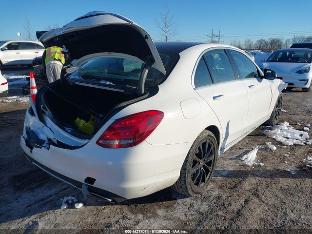 2015 MERCEDES-BENZ C-CLASS 55SWF4KBXFU086747 Photo 3