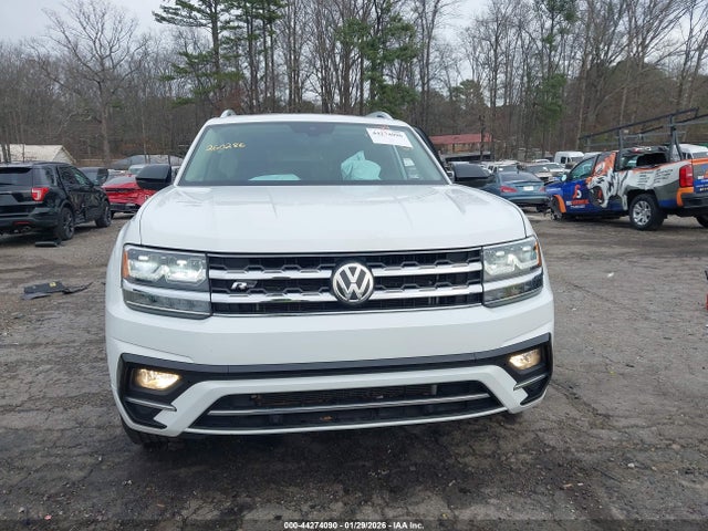 44274090 :رقم المزاد ، 1V2SR2CA2KC588692 vin ، 2019 Volkswagen Atlas 3.6l V6 Sel R-line مزاد بيع