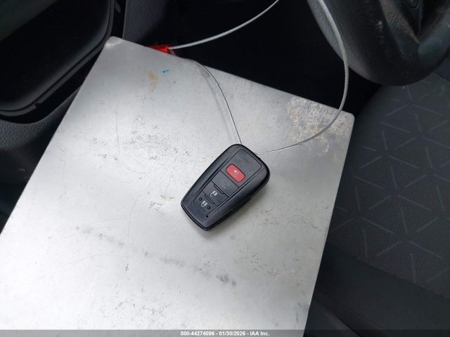 44274096 :رقم المزاد ، 2T3W1RFV3RC263107 vin ، 2024 Toyota Rav4 Xle مزاد بيع