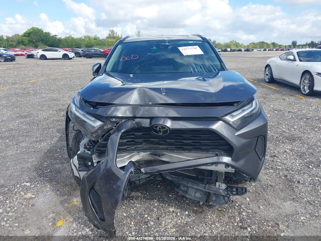 44274096 :رقم المزاد ، 2T3W1RFV3RC263107 vin ، 2024 Toyota Rav4 Xle مزاد بيع