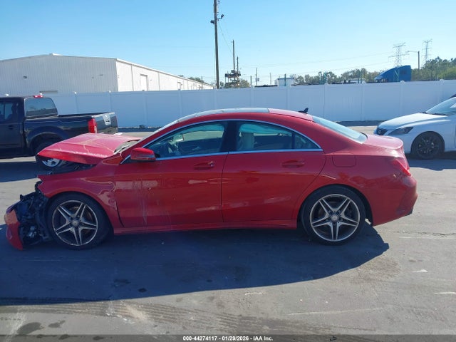 44274117 :رقم المزاد ، WDDSJ4EB2EN059820 vin ، 2014 Mercedes-benz Cla 250 مزاد بيع