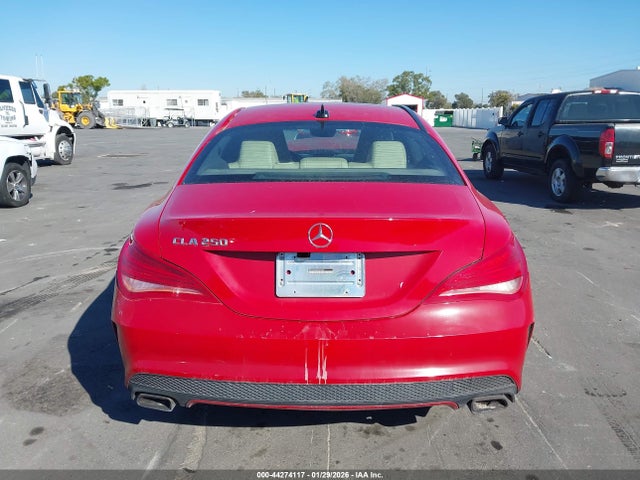 44274117 :رقم المزاد ، WDDSJ4EB2EN059820 vin ، 2014 Mercedes-benz Cla 250 مزاد بيع