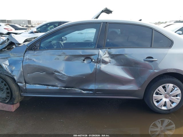 3VWD17AJ2EM412906 Volkswagen Jetta 1.8t Se