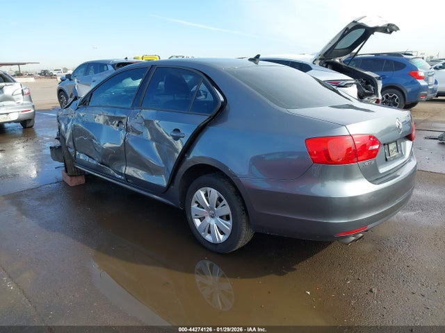 3VWD17AJ2EM412906 Volkswagen Jetta 1.8t Se
