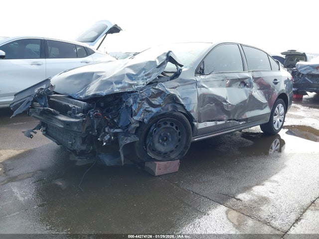 3VWD17AJ2EM412906 Volkswagen Jetta 1.8t Se