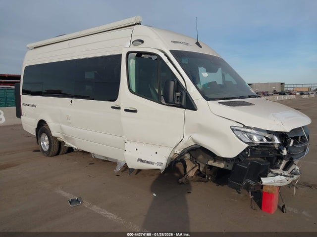 W1X8NC3Y8RT178483 Mercedes-Benz Sprinter 3500xd High Roof 4-cyl Diesel Ho