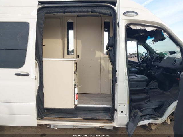 W1X8NC3Y8RT178483 Mercedes-Benz Sprinter 3500xd High Roof 4-cyl Diesel Ho