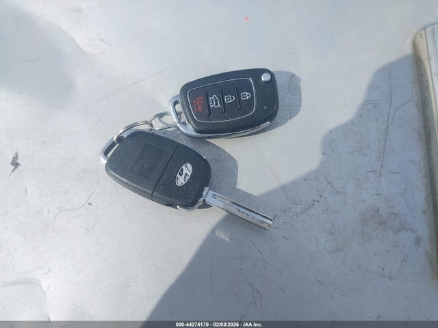 5XYZT3LB7HG477303 Hyundai Santa Fe Sport 2.4l