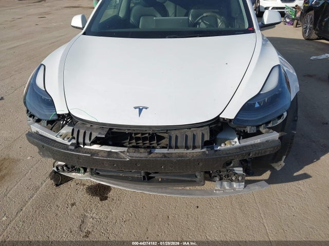 2023 TESLA MODEL 3 5YJ3E1EA7PF518138 Photo 5