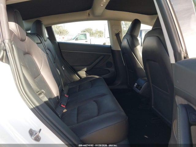 2023 TESLA MODEL 3 5YJ3E1EA7PF518138 Photo 7