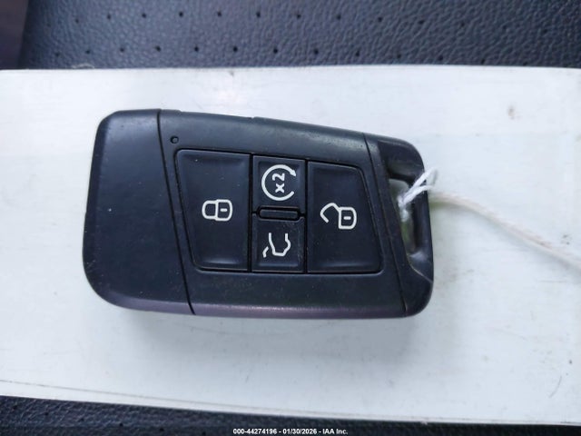 2021 Volkswagen Atlas 3.6l V6 Se W/technology მანქანა იყიდება აუქციონზე, vin: 1V2HR2CA4MC547168, აუქციონის ნომერი: 44274196