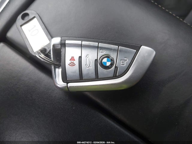 2018 BMW 740I WBA7E2C5XJG742642 Photo 10