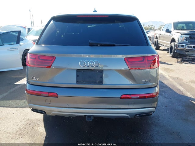 WA1VAAF74HD002331 Audi Q7 3.0t Premium