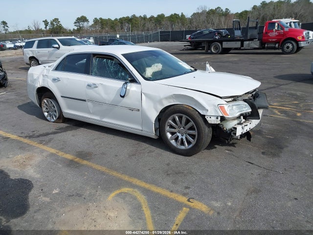 2011 CHRYSLER 300C 2C3CA6CTXBH528568