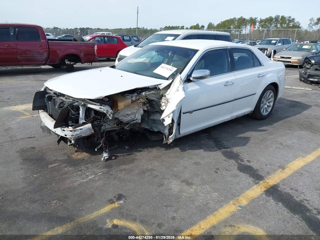 2011 CHRYSLER 300C 2C3CA6CTXBH528568 Photo 1