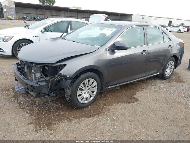 Toyota CAMRY LE 2014 4T4BF1FK6ER435953 Image 2