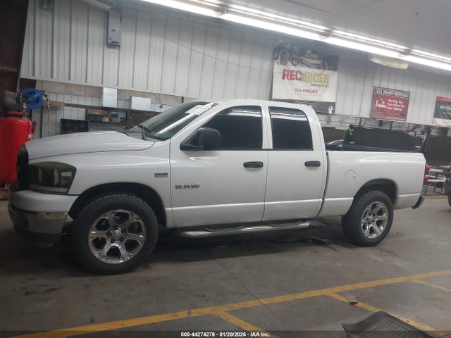 44274279 :رقم المزاد ، 1D7HA18228J221283 vin ، 2008 Dodge Ram 1500 Slt مزاد بيع
