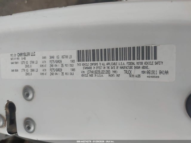 44274279 :رقم المزاد ، 1D7HA18228J221283 vin ، 2008 Dodge Ram 1500 Slt مزاد بيع