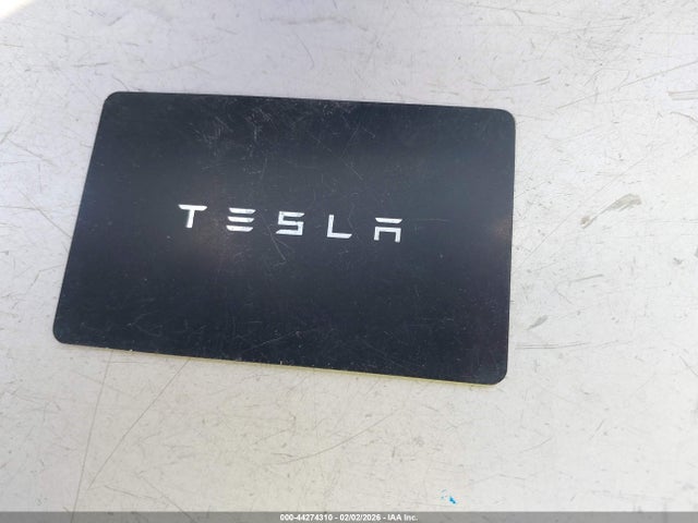 2021 TESLA MODEL Y 5YJYGDEE1MF303693 Photo 10
