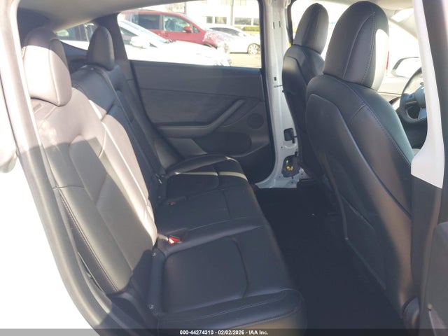 2021 TESLA MODEL Y 5YJYGDEE1MF303693 Photo 7
