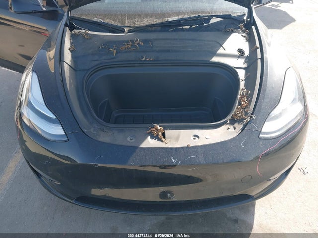 5YJYGDEDXMF116296 Tesla Model Y Standard Range Rear-wheel Drive