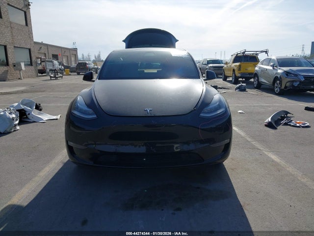 5YJYGDEDXMF116296 Tesla Model Y Standard Range Rear-wheel Drive
