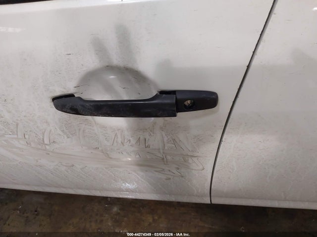 2007 MITSUBISHI OUTLANDER JA4MS31XX7U011741 Photo 5