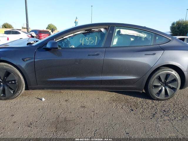 Aukcja sprzedaży 2025 Tesla Model 3 Long Range Rear-wheel Drive/standard Rear-wheel Drive, vin: 5YJ3E1EA1SF992689, numer aukcji: 44274351