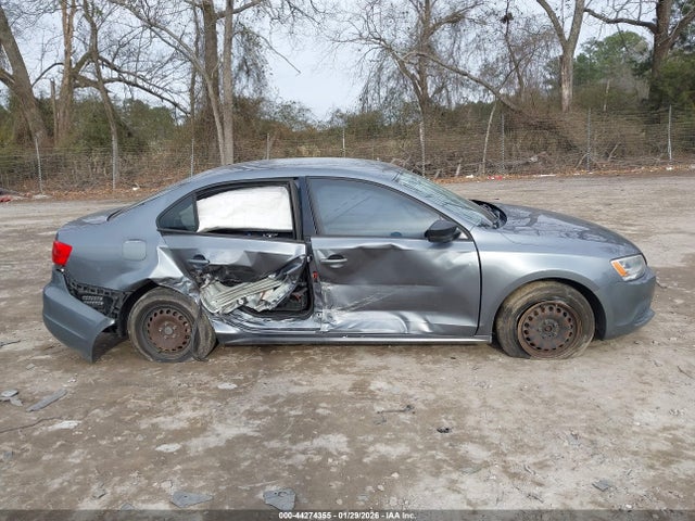 44274355 :رقم المزاد ، 3VW2K7AJ3EM429816 vin ، 2014 Volkswagen Jetta 2.0l S مزاد بيع