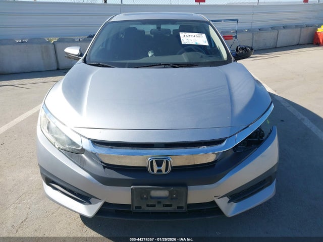 19XFC2F78JE208704 Honda CIVIC EX