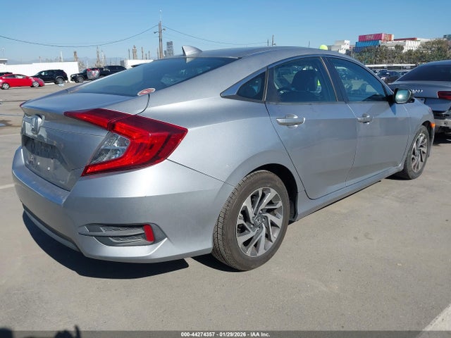 19XFC2F78JE208704 Honda CIVIC EX
