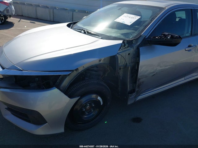 19XFC2F78JE208704 Honda CIVIC EX