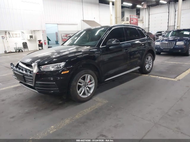 Продаж на аукціоні авто 2020 Audi Q5 Premium 45 Tfsi Quattro S Tronic/titanium Premium 45 Tfsi Quattro S Tronic, vin: WA1ANAFY9L2036622, номер лоту: 44274398