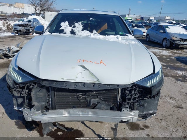 2022 AUDI RS Q8 WU1ARBF15ND013478 Photo 9