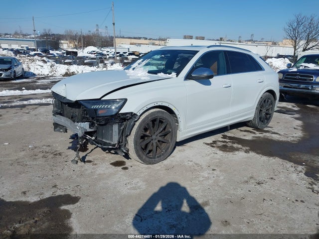 2022 AUDI RS Q8 WU1ARBF15ND013478 Photo 1