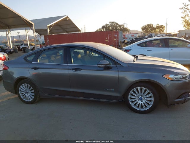 Aukcja sprzedaży 2013 Ford Fusion Hybrid Se, vin: 3FA6P0LU5DR244307, numer aukcji: 44274405