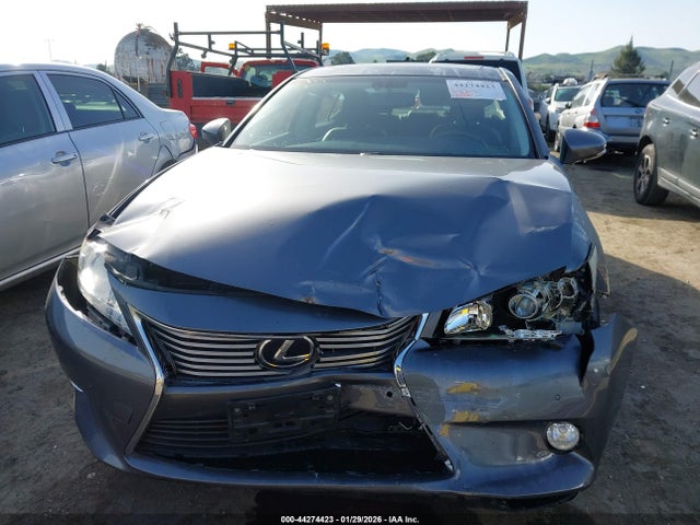 2013 Lexus Es 350 მანქანა იყიდება აუქციონზე, vin: JTHBK1GG9D2082671, აუქციონის ნომერი: 44274423