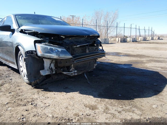 3VW267AJ3GM378597 Volkswagen Jetta 1.4t S