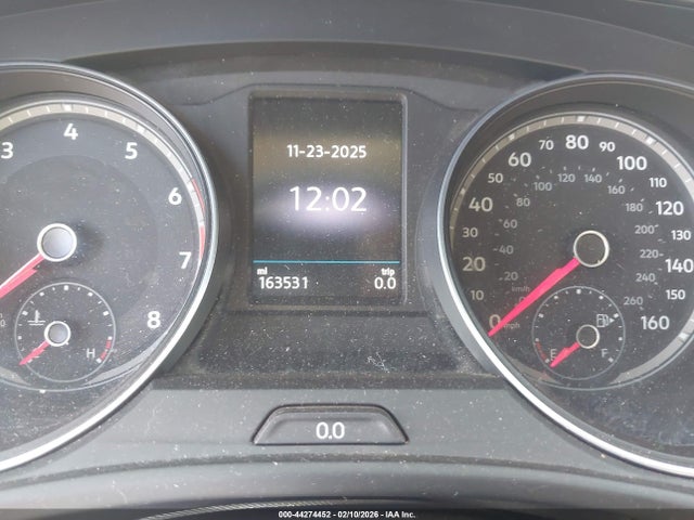 2018 VOLKSWAGEN ATLAS 1V2LR2CAXJC588295 Photo 6