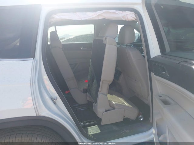 2018 VOLKSWAGEN ATLAS 1V2LR2CAXJC588295 Photo 7