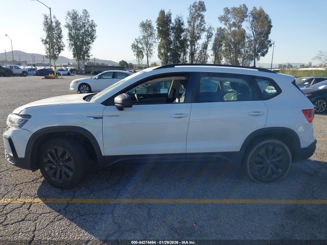 3VVCX7B21PM369992 Volkswagen Taos 1.5t S