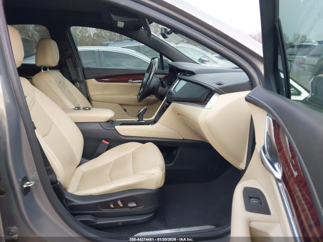 2019 CADILLAC XT5 1GYKNERS3KZ109184 Photo 4