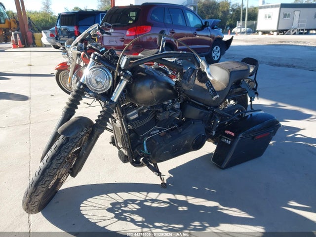 2020 HARLEY-DAVIDSON FXBB 1HD1YJJ15LB076346 Photo 1