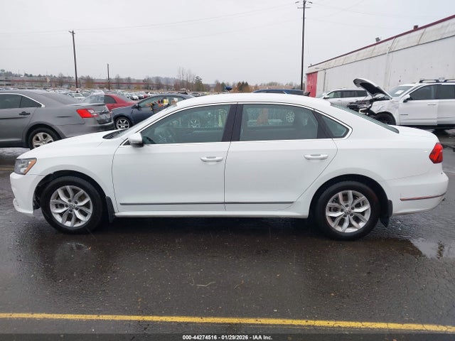 Volkswagen Passat 1.8t S 2017 1VWAT7A3XHC017909 Image 14