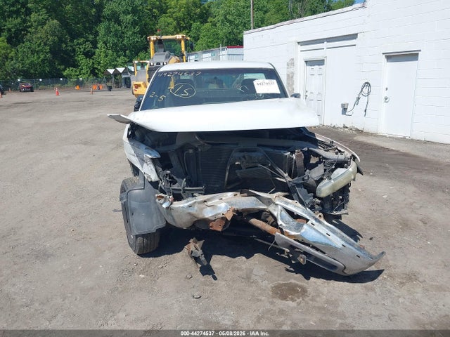 2002 Chevrolet Silverado 2500hd მანქანა იყიდება აუქციონზე, vin: 1GCHK24U62E241346, აუქციონის ნომერი: 44274537