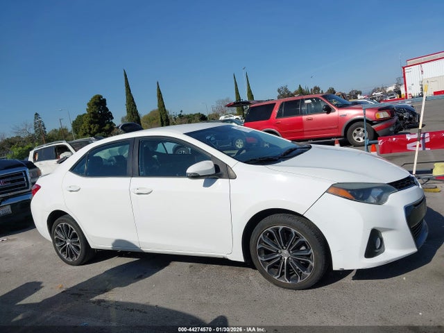 Продаж на аукціоні авто 2016 Toyota Corolla S Plus, vin: 5YFBURHE2GP561561, номер лоту: 44274570