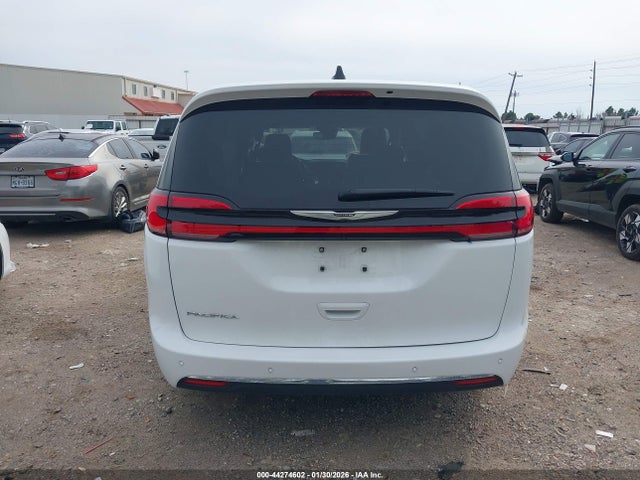 2025 Chrysler Pacifica Select მანქანა იყიდება აუქციონზე, vin: 2C4RC1BG2SR502032, აუქციონის ნომერი: 44274602